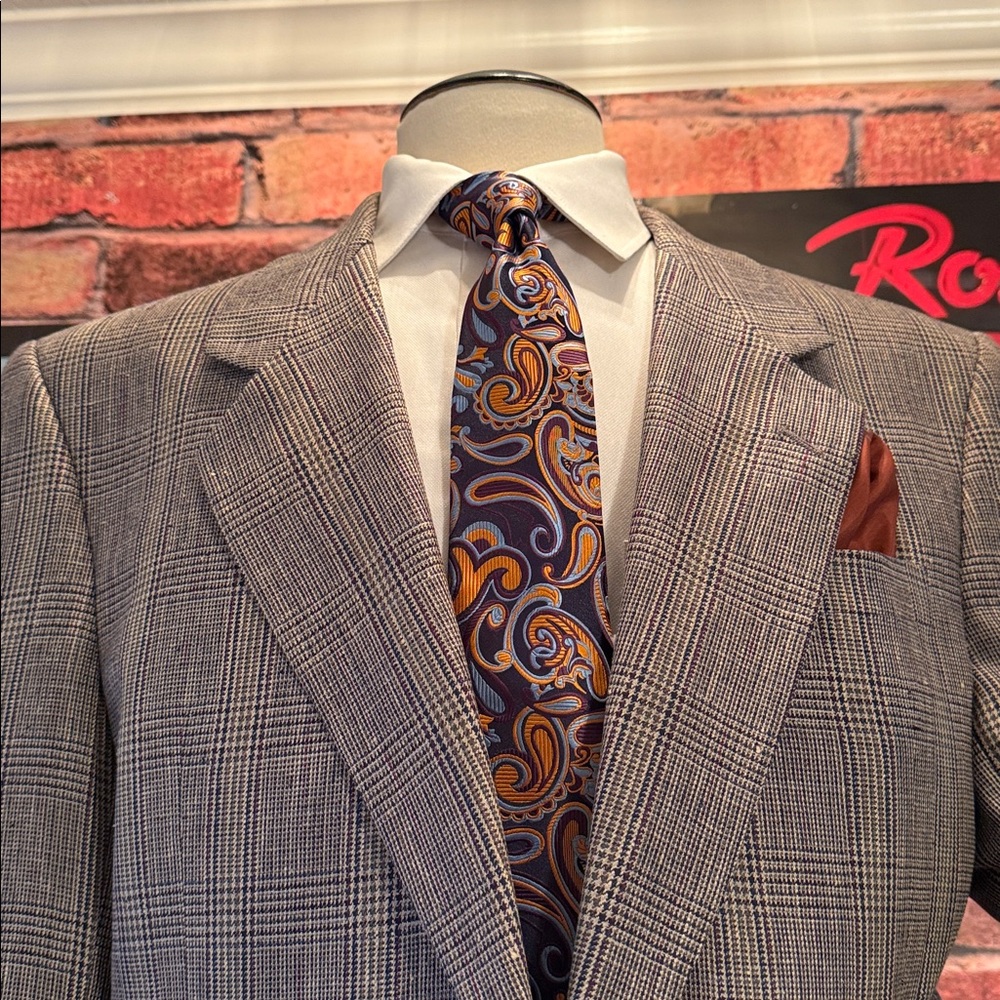 Versini Sport Coat - Picture 13 of 17
